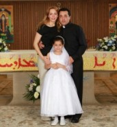 akiki_family_photo-255x277